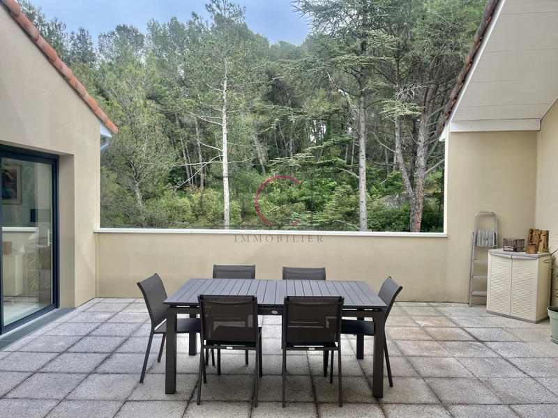 Appartement - 94 m² - 4 pièces