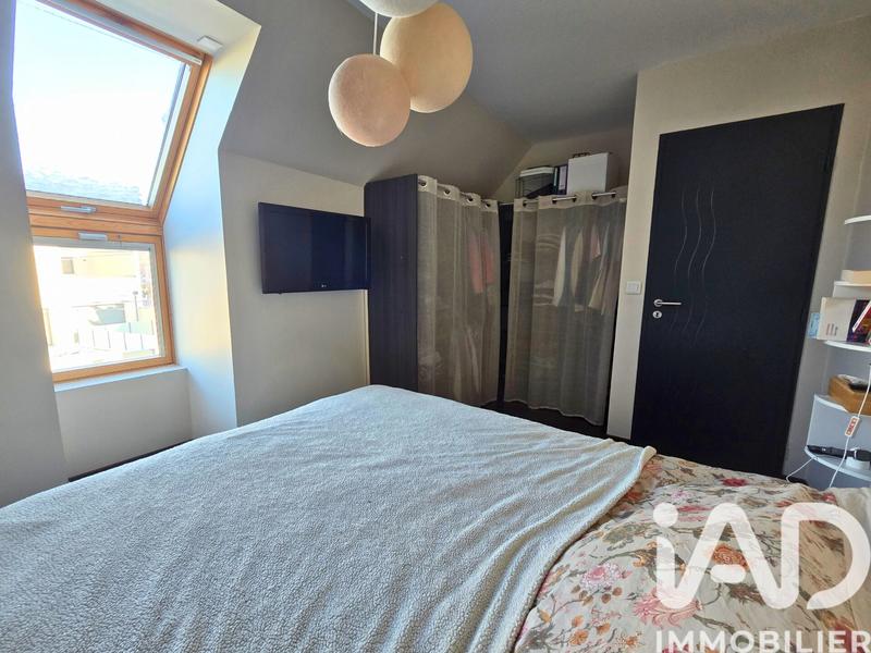 Maison - 93 m² - 5 pièces