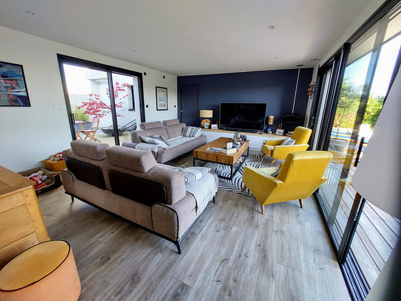 Maison - 144 m² - 5 pièces