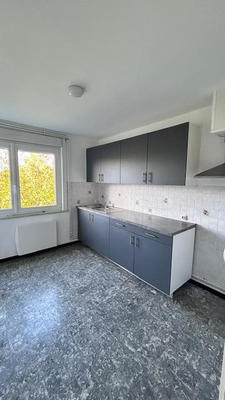 Maison - 74 m² - 5 pièces