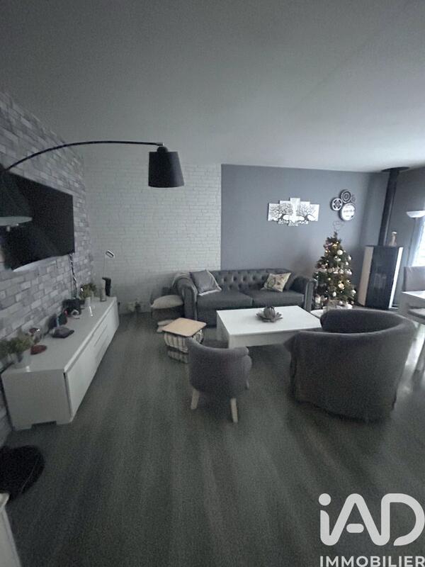 Maison - 111 m² - 5 pièces