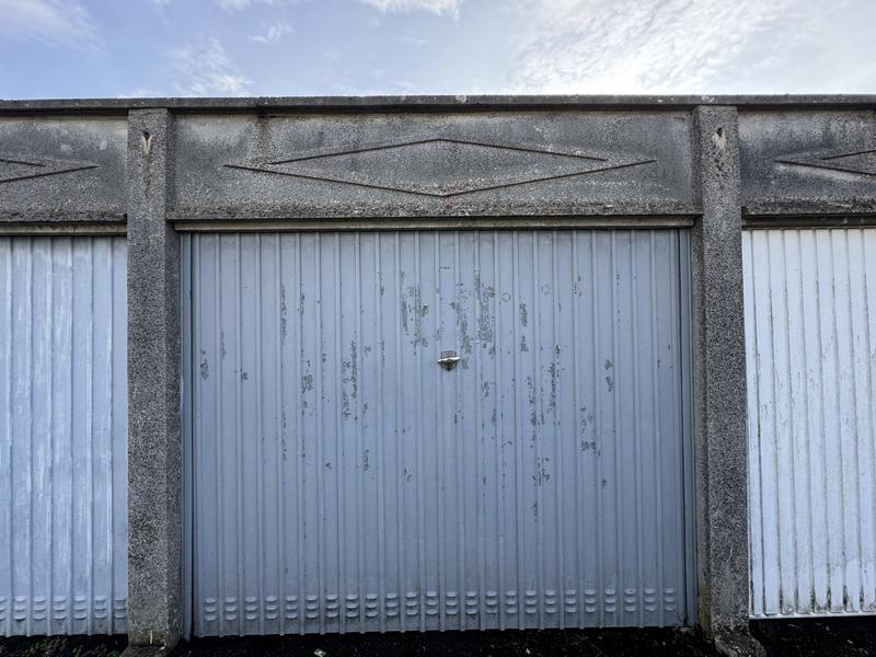 Parking / Garage - 14 m²