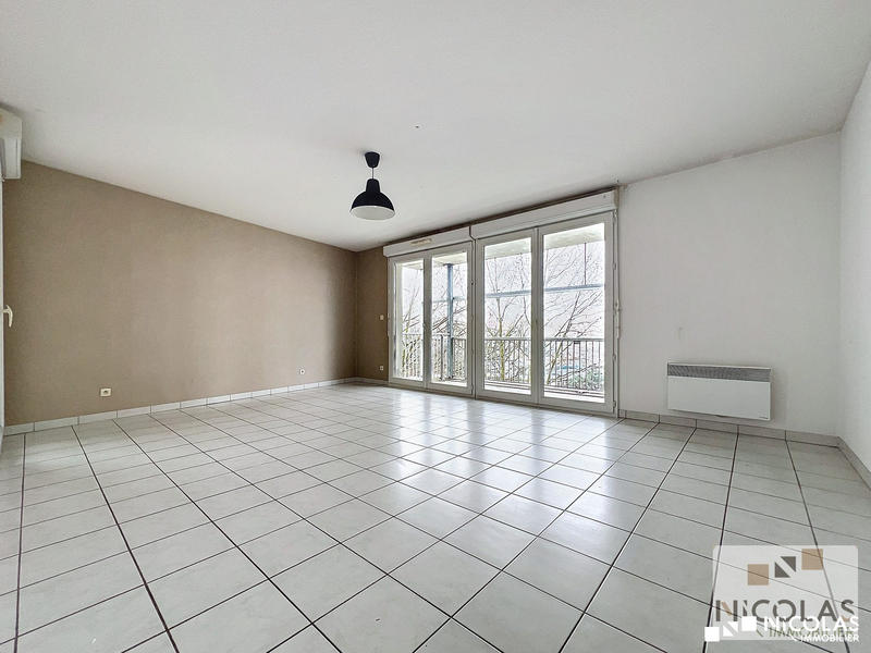 Appartement - 84 m² - 4 pièces