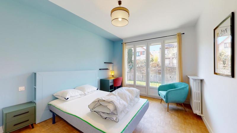 Appartement - 115 m² - 6 pièces