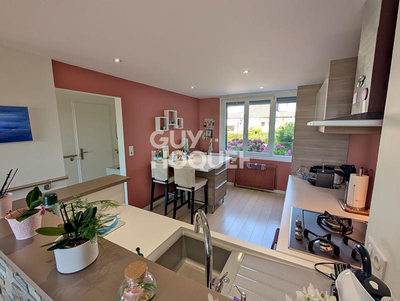 Maison - 102 m² - 6 pièces