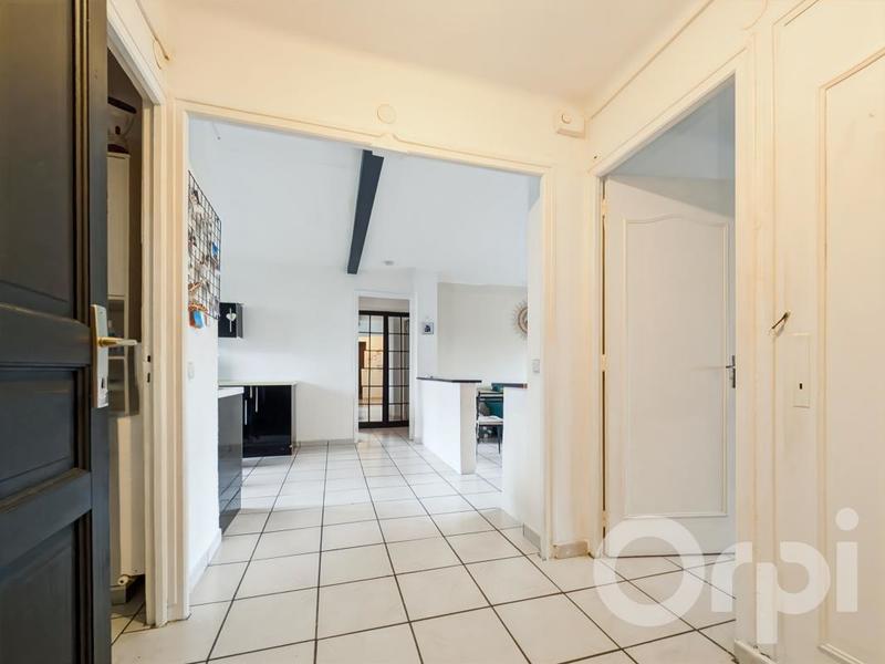 Appartement - 67 m² - 4 pièces