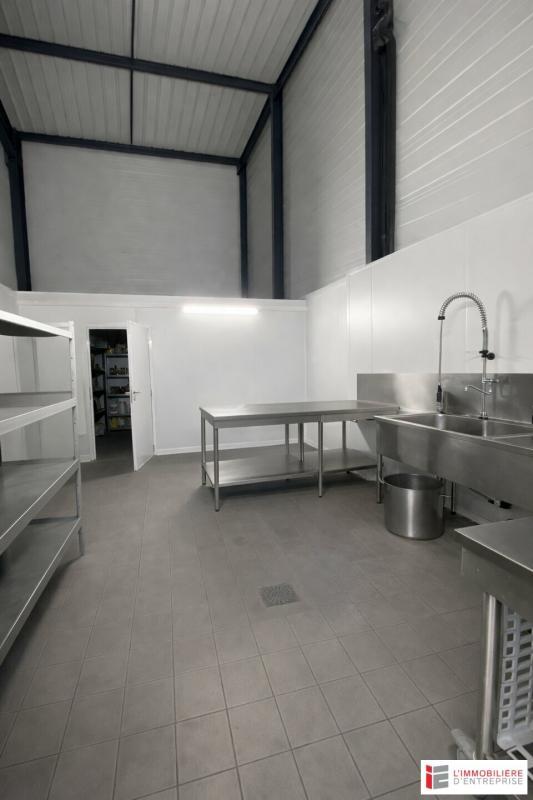 Local d'activité / Entrepôt - 395 m²