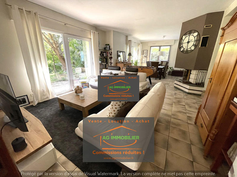 Maison - 172 m² - 8 pièces