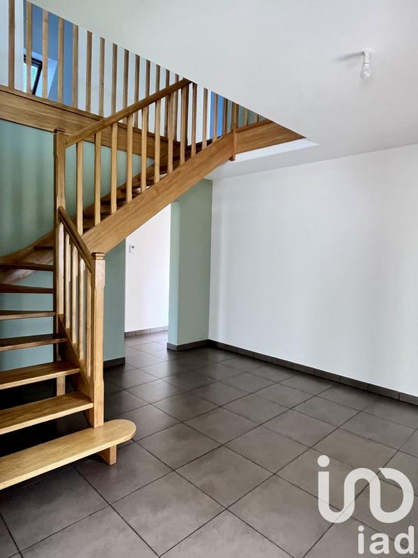 Maison - 180 m² - 6 pièces