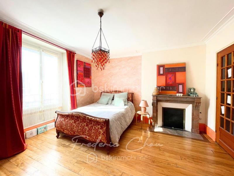 Maison de village - 218 m² - 7 pièces