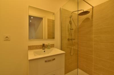 Immeuble - 195 m² - 8 pièces