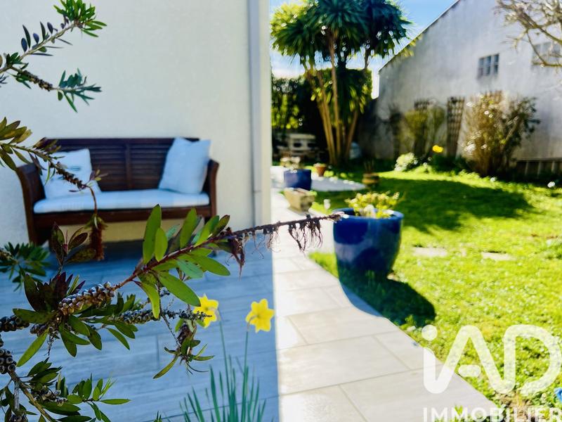 Maison - 94 m² - 4 pièces