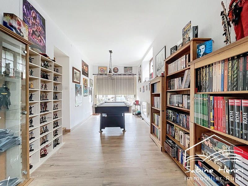 Villa - 185 m² - 9 pièces