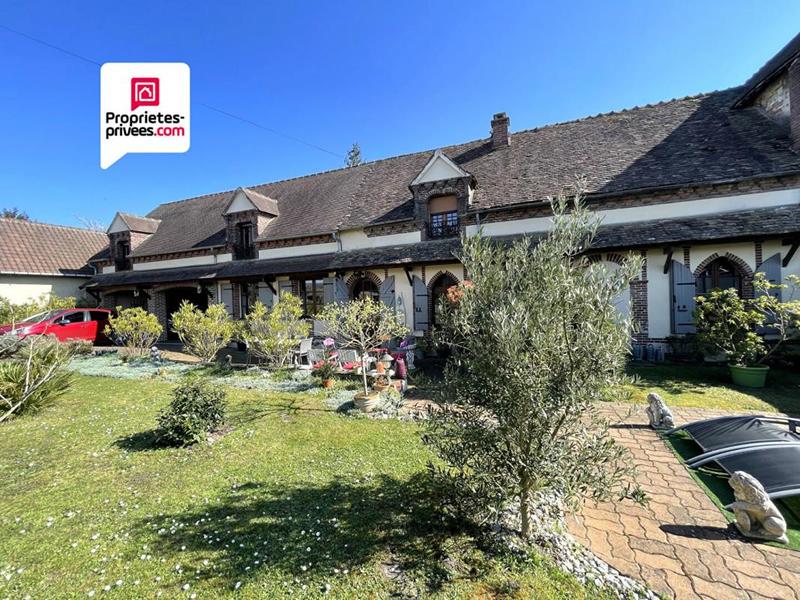 Maison - 205 m² - 8 pièces