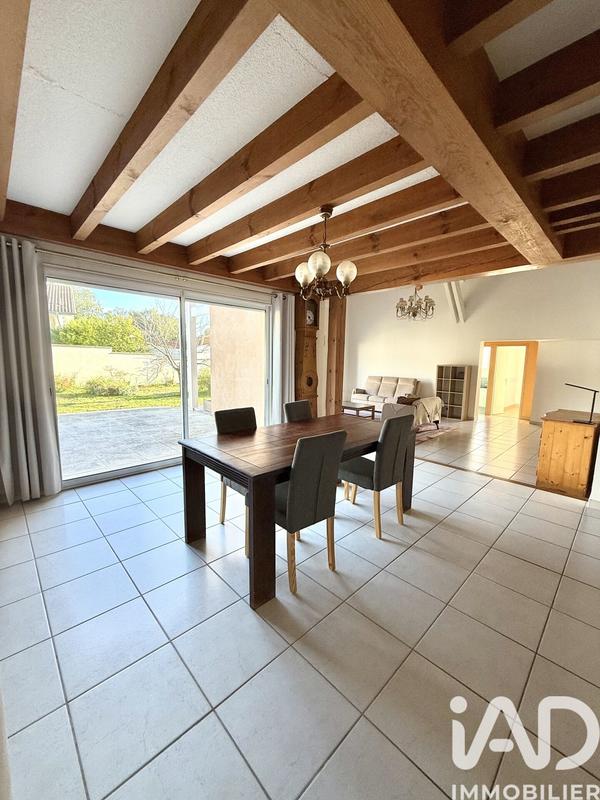 Maison - 185 m² - 5 pièces