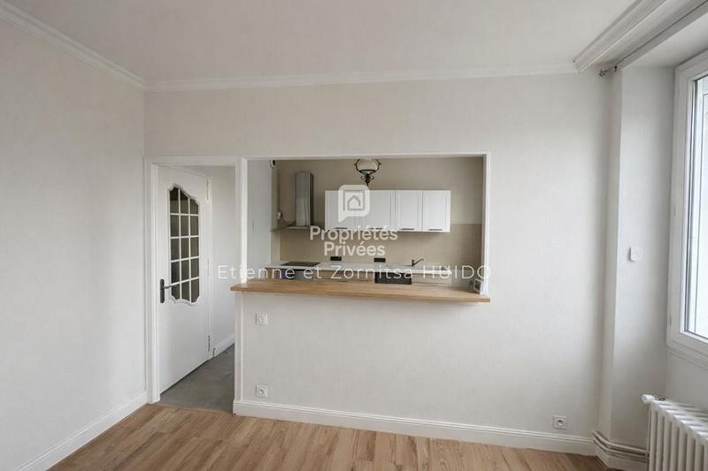 Appartement - 93 m² - 4 pièces