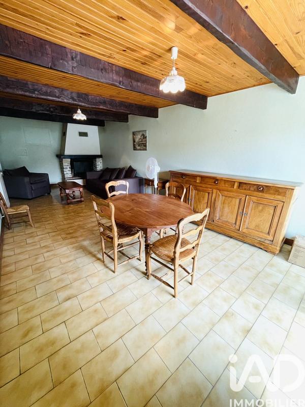 Maison - 97 m² - 5 pièces