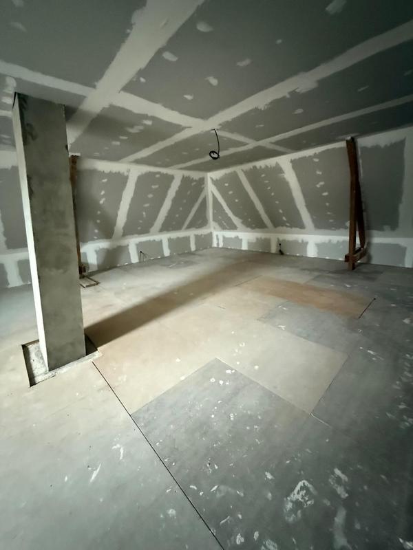 Maison - 266 m² - 7 pièces