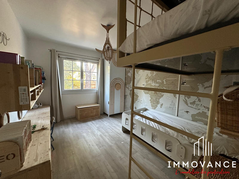 Villa - 143 m² - 5 pièces