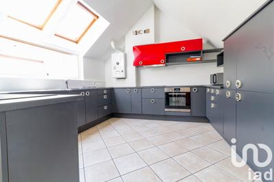 Appartement - 87 m² - 5 pièces