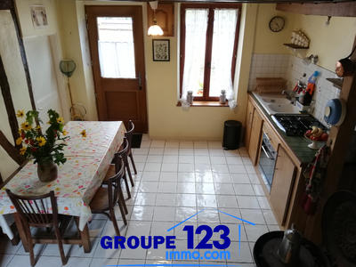Maison - 87 m² - 5 pièces