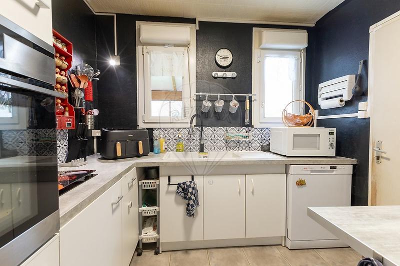 Maison - 102 m² - 5 pièces