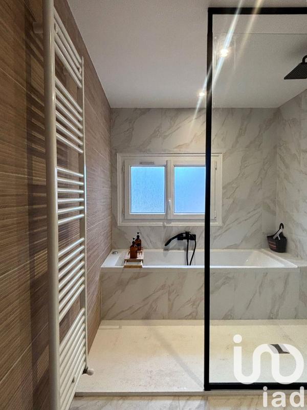 Maison de ville - 125 m² - 5 pièces