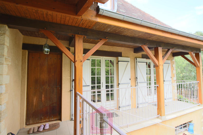 Maison - 146 m² - 6 pièces