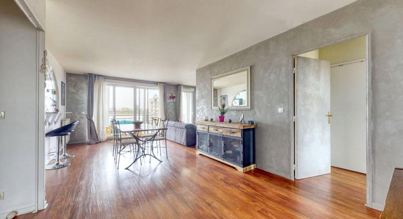 Appartement - 95 m² - 5 pièces