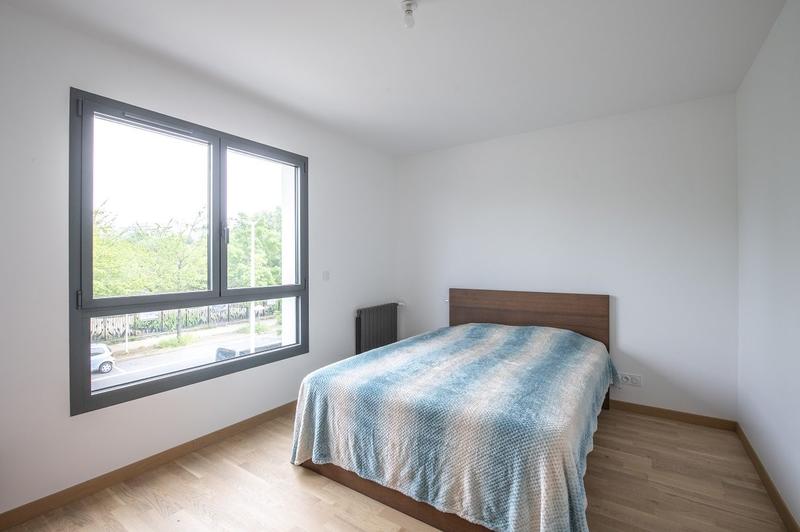 Maison - 220 m² - 8 pièces