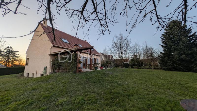 Maison - 145 m² - 5 pièces