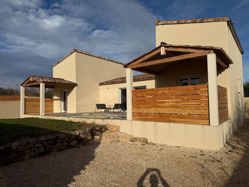 Maison - 112 m² - 6 pièces