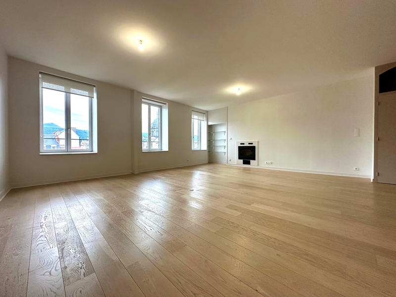 Appartement - 123 m² - 5 pièces