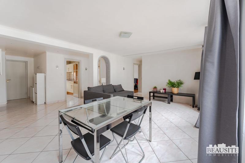 Appartement - 72 m² - 3 pièces