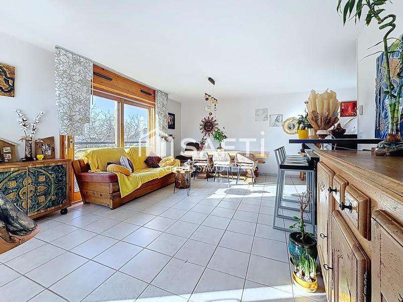 Appartement - 85 m² - 4 pièces