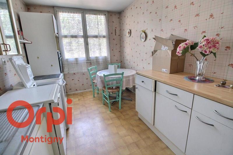 Appartement - 82 m² - 4 pièces