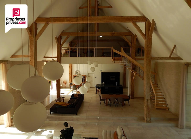 Demeure - 470 m² - 10 pièces