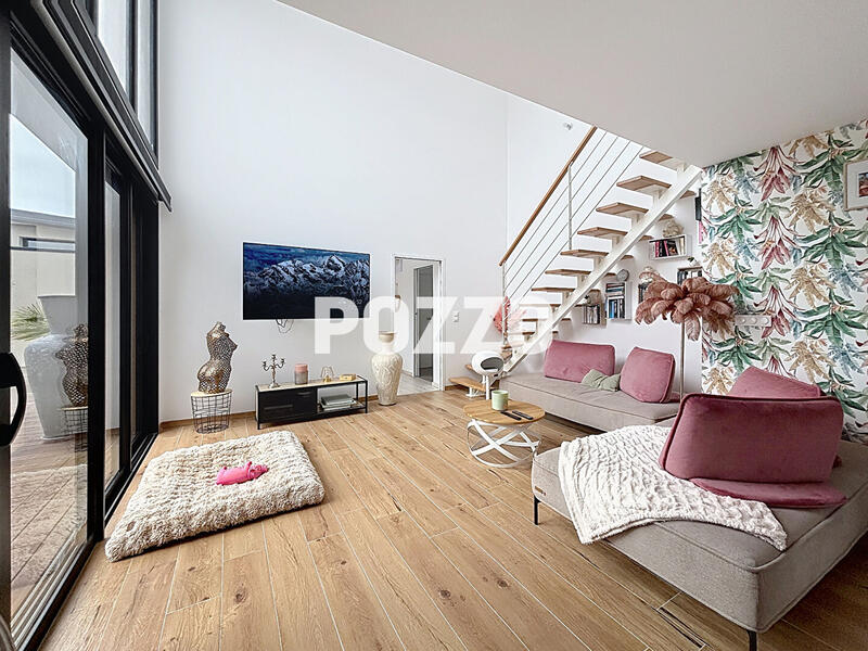 Maison - 172 m² - 5 pièces