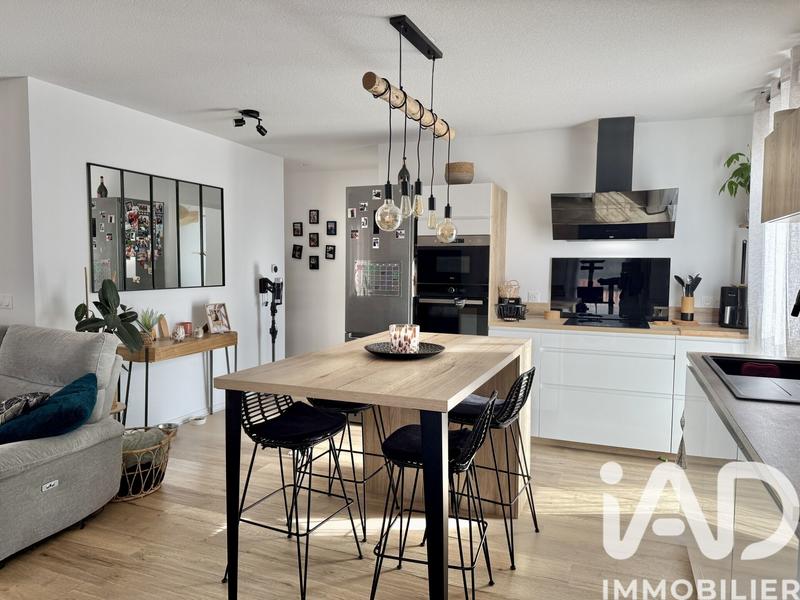 Appartement - 65 m² - 3 pièces