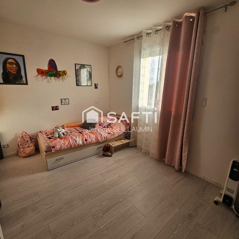 Maison - 96 m² - 4 pièces