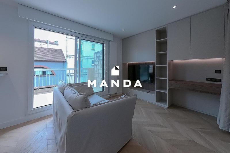 Studio - 27 m² - 1 pièce