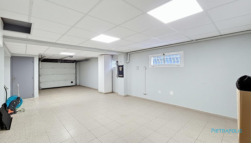 Maison - 137 m² - 6 pièces