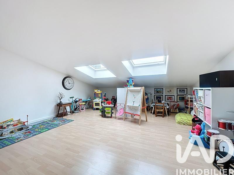 Maison - 147 m² - 6 pièces