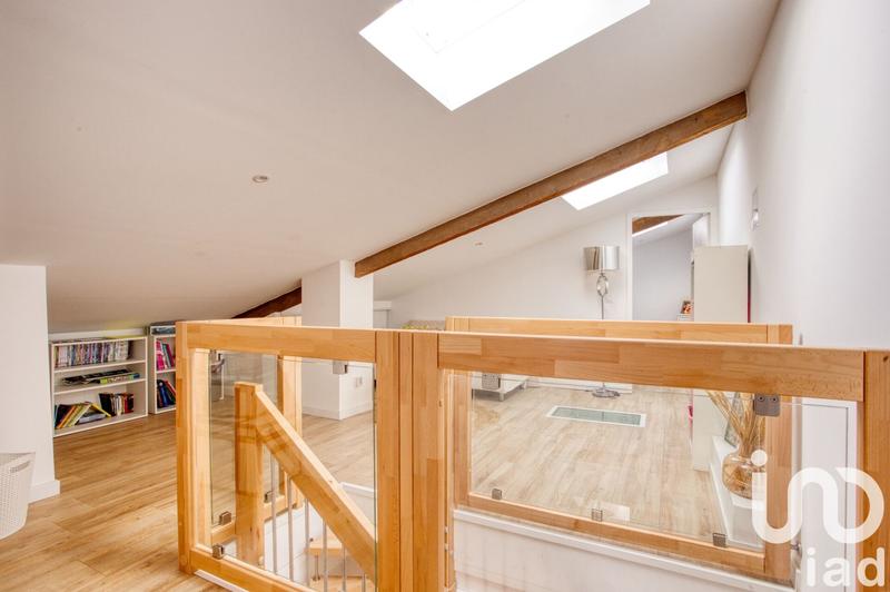 Appartement - 175 m² - 6 pièces