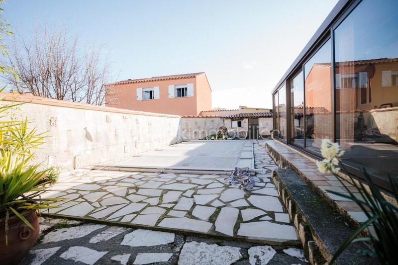 Maison traditionnelle - 90 m² - 4 pièces