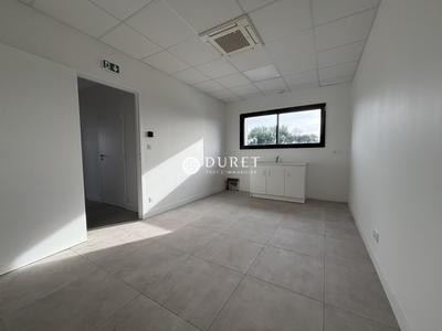 Local d'activités - 350 m²