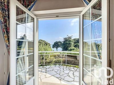 Maison - 186 m² - 5 pièces