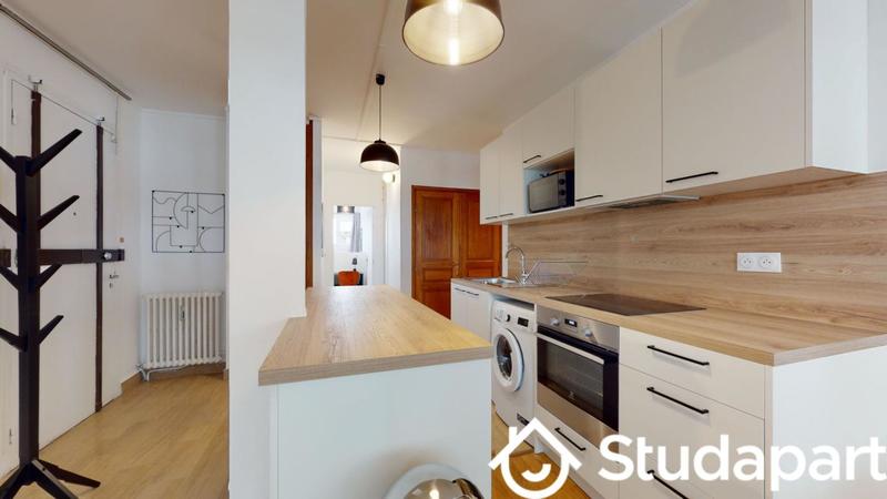 Chambre - 11 m² - 1 pièce