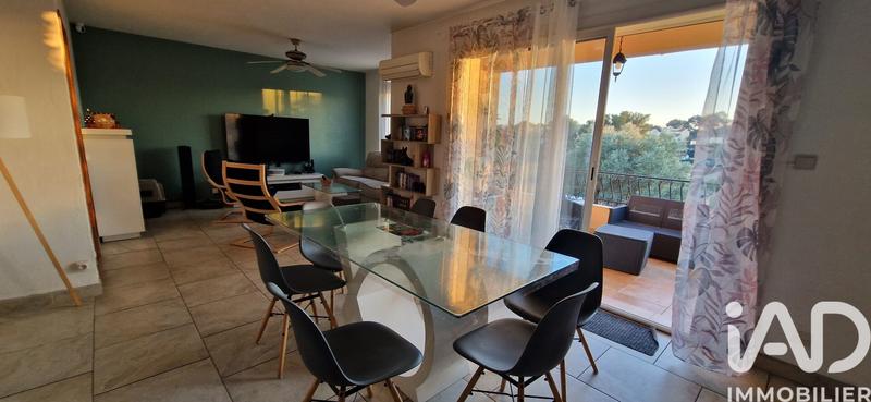 Maison - 200 m² - 9 pièces