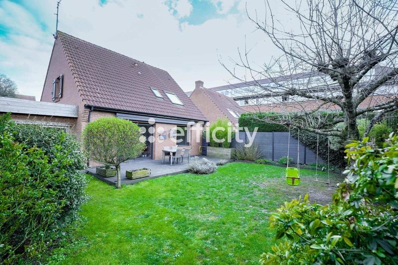 Maison - 108 m² - 6 pièces